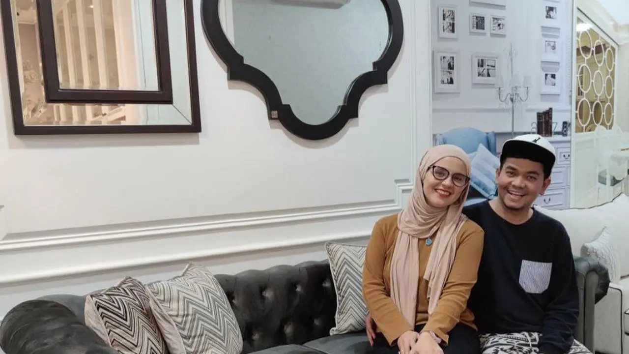 Indra Bekti dan Aldila Jelita