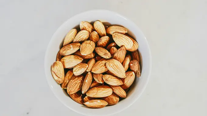 Manfaat Kacang Almond yang Belum Banyak Orang Ketahui
