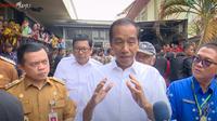 Presiden Jokowi cek fasilitas yang ada di RSUD H Hanafie Muara Bungo, Kabupaten Bungo, Jambi. Ternyata kurang pemeriksaan MRI dan tempat tidur. (Foto: Tangkapan Layar Youtube Sekretariat Kebinet)