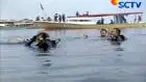 Selain pemandangan Pantai Malalayang yang indah, ada pula kekayaan alam bawah laut seperti terumbu karang serta berbagai spesies ikan. 