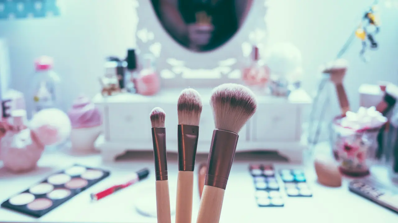[Fimela] Makeup
