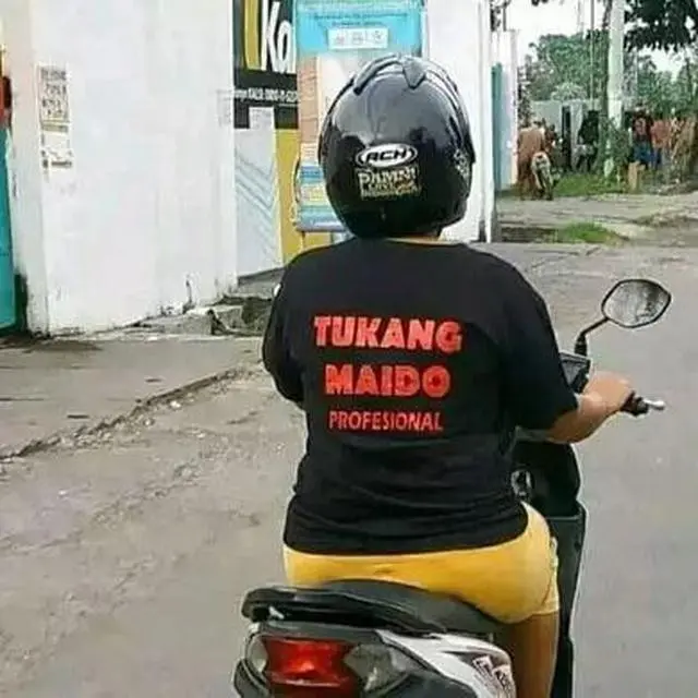 6 Tulisan di Kaus Pengendara Motor Ini Nyeleneh, Bikin Ngakak