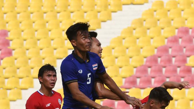 Shinnaphat Leeaoh, merupakan kapten dari Timnas Thailand U-23 di Kualifikasi Piala AFC U-23 2020. (AFP/Adek Berry)