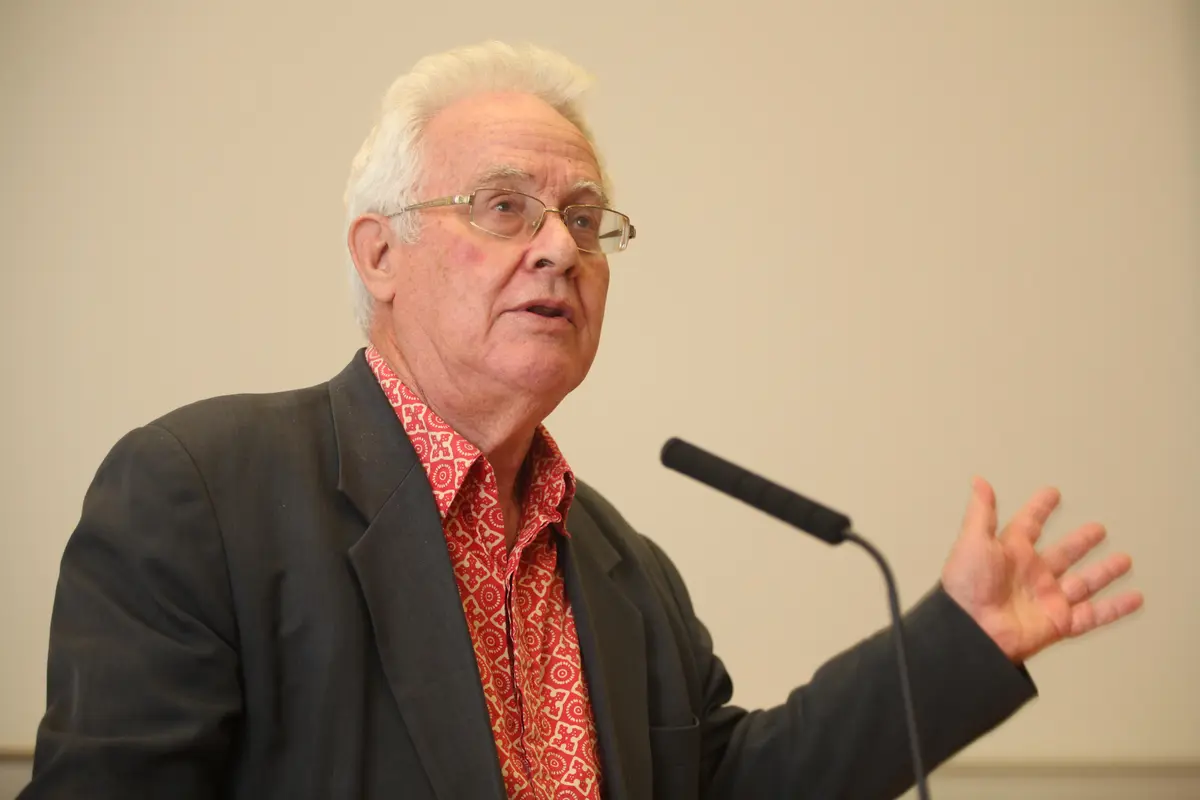 Dua Tempat di Indonesia yang Curi Perhatian Benedict Anderson