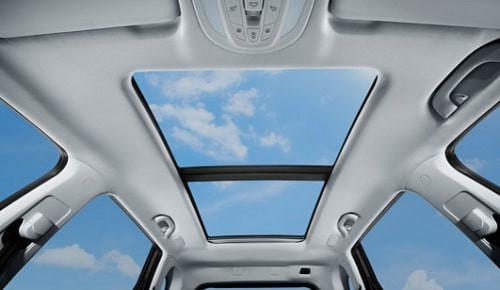 Panoramic Sunroof Wuling Almaz RS (Wuling)
