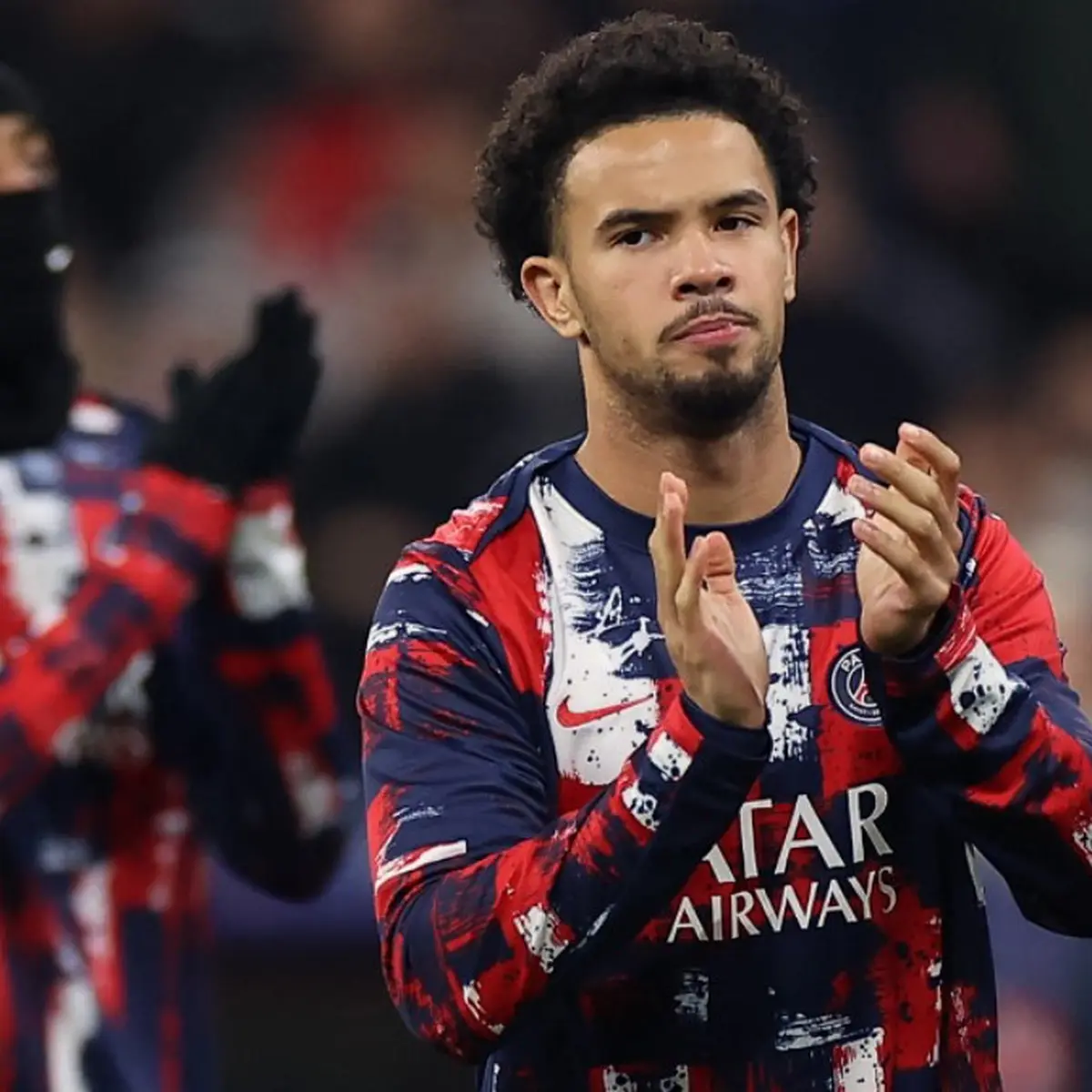 Paris Saint -Germain Pertahankan Zaire-Emery Mati-Matian dari Godaan MU