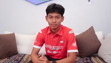 Pembalap binaan PT Astra Honda Motor yang akan mengikuti kelas Moto3 2026, Veda Ega Pratama. (Abdul Aziz/Bola.com)