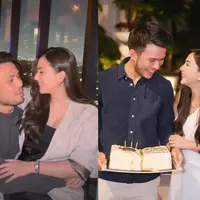 Masih berada di Los Angeles, Jessica Mila merayakan ulang tahun sang suami, Yakup Hasibuan. Keduanya tampil serasi seperti masa pacaran [@yakuphasibuan]