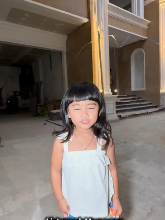 Potret Moana Sidak Rumah Baru yang Hampir Jadi, Bagian Depan Mewah Banget