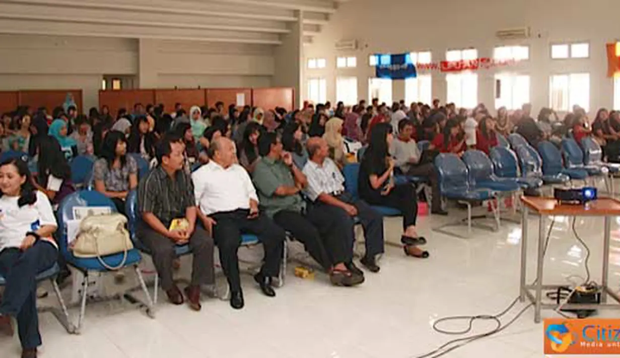 Citizen6, Semarang: Suasana peserta di acara SCTV Goes to Campus 