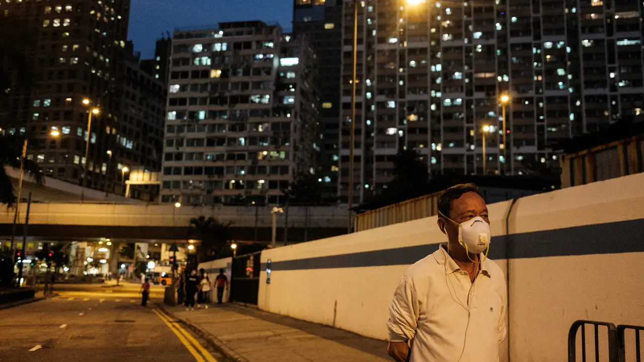 Kasus Covid-19 Menurun, Begini Aktivitas Warga Hong Kong