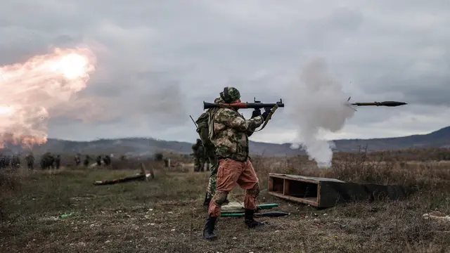 Pelatihan Militer Rekrutan Rusia untuk Perang Lawan Ukraina