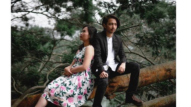 Resmi Menikah, Ini 7 Potret Cantik Istri Fiersa Besari