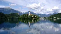 Indahnya Bled, Pulau Dongeng dan Lonceng Harapan di Slovenia