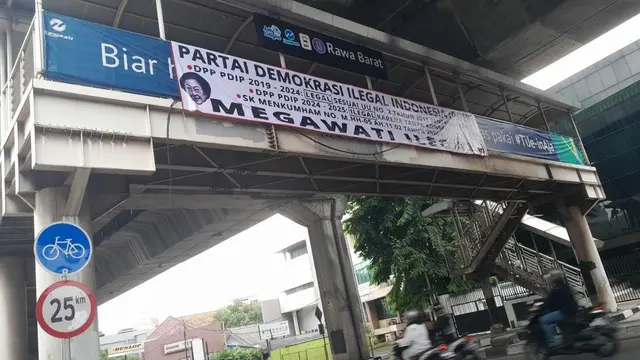 Pihak DPP PDI Perjuangan (PDIP) mempermasalahkan beredarnya spanduk-spanduk bernada negatif bermunculan jelang kongres partai yang akan digelar tahun depan.