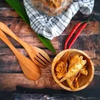 Ilustrasi keripik baby fish/copyrightshutterstock/Wery Sriwahyuni