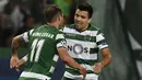 Gelandang Sporting CP, Bruno Cesar, merayakan gol yang dicetaknya ke gawang Juventus pada laga Liga Champions di Stadion Jose Alvalade, Lisbon, Selasa (31/10/2017). Kedua klub bermain imbang 1-1. (AFP/Francisco Leong)