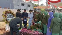 Warga Kulon Progo Antar Kopda Farizal ke Tempat Peristirahatan Terakhir di TMP Giripeni