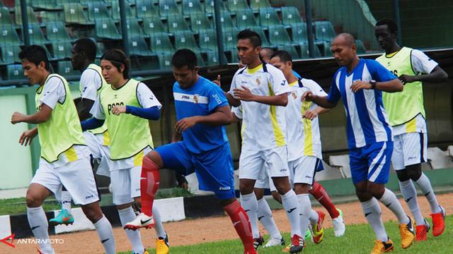 Psps Pekanbaru Hajar Persela 4 2 Bola Liputan6 Com