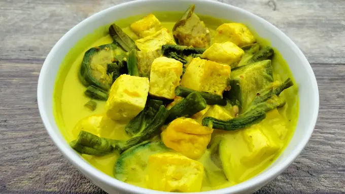 lodeh tahu kuning