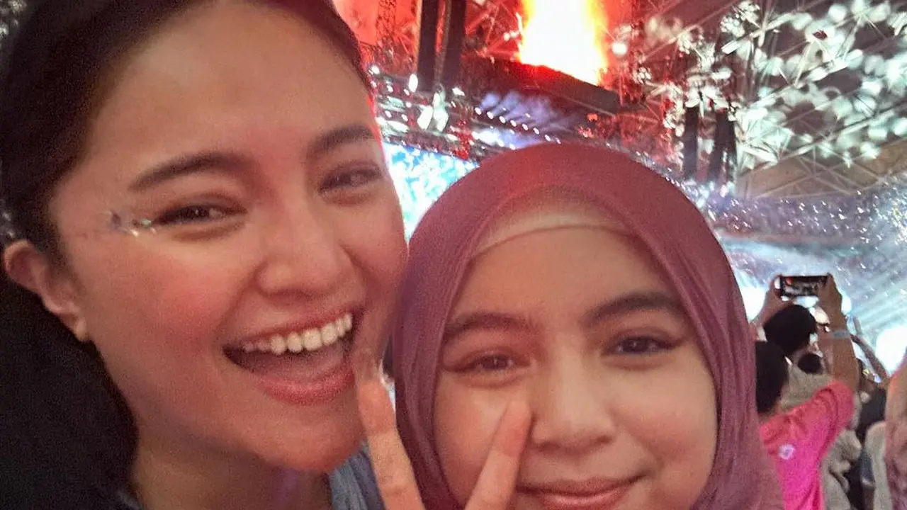 Marshanda nonton bareng konser Taylor Swift bersama Sienna. [Foto: Instagram/marshanda99]