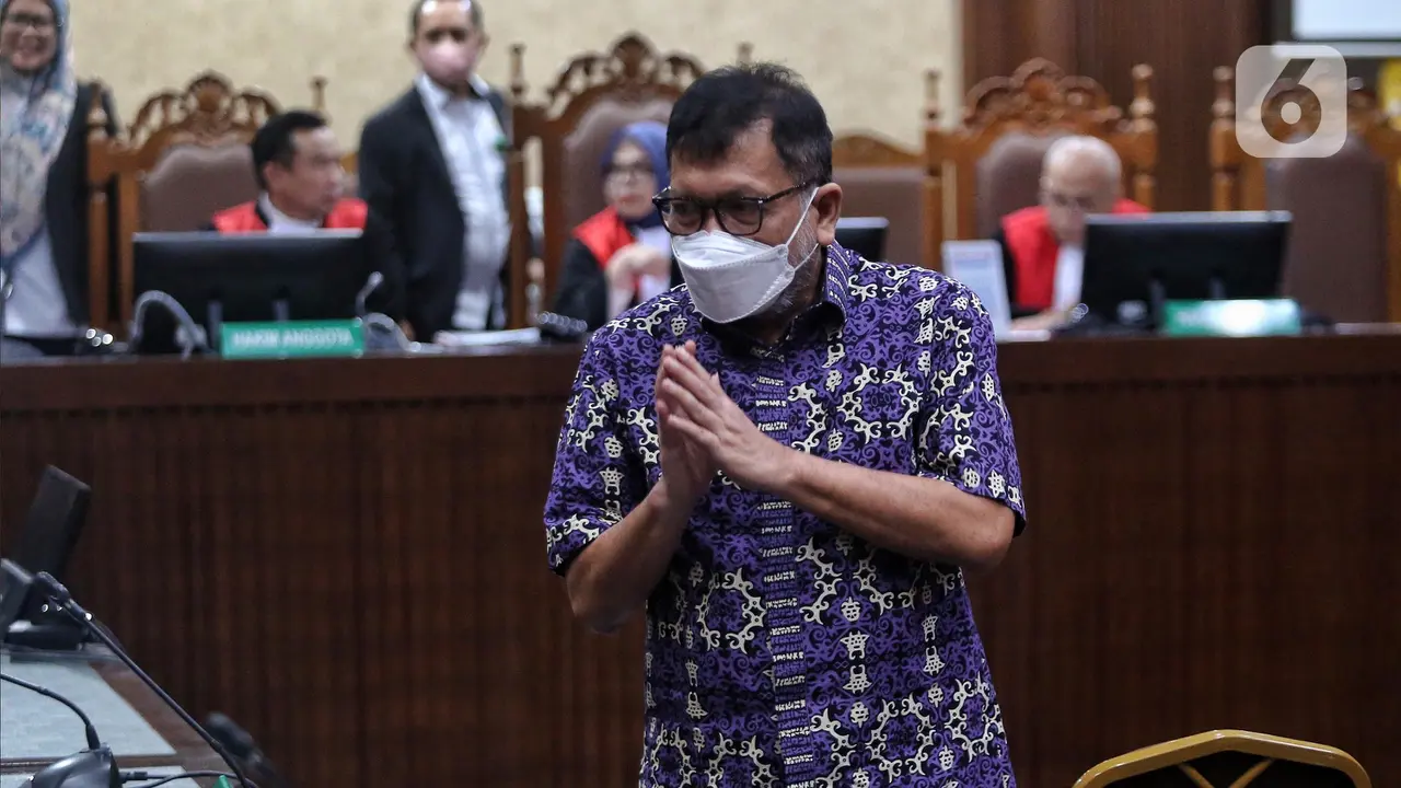 Zarof Ricar Jalani Sidang Dakwaan