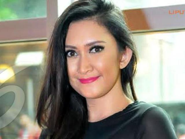 Kisah Nafa Urbach Suaranya Disebut Mirip Kucing Oleh Deddy Dores Showbiz Liputan6 Com