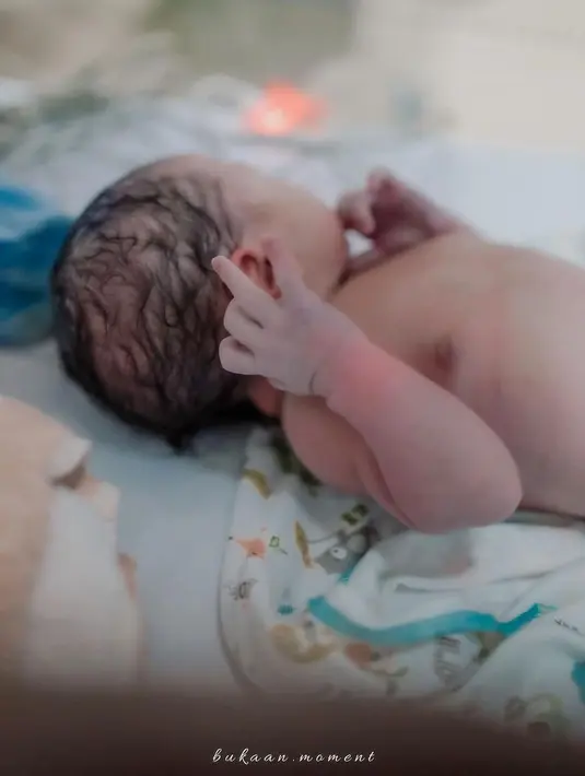 <p>Cut Meyriska lahiran anak kedua (Instagram/cutratumeyriska)</p>