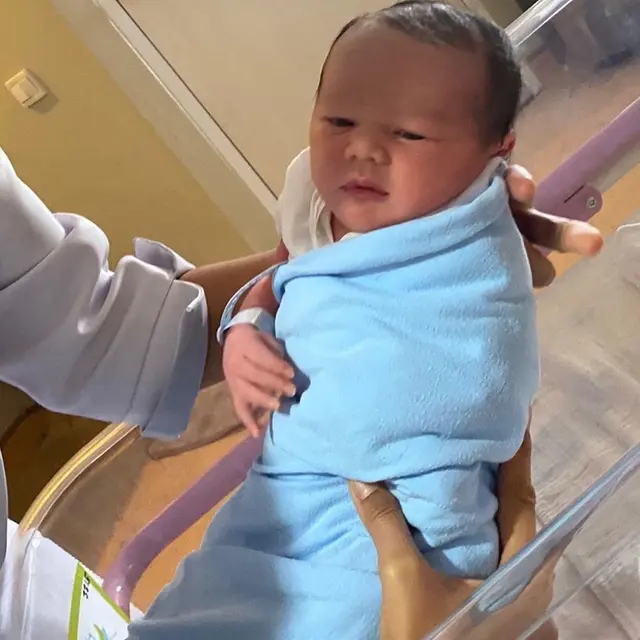 Anak Andhika Pratama dan Ussy Sulistiawaty. (Foto: Instagram @ussypratama)