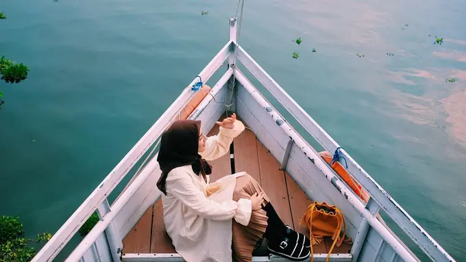 [Bintang] Hijab stocking hitam