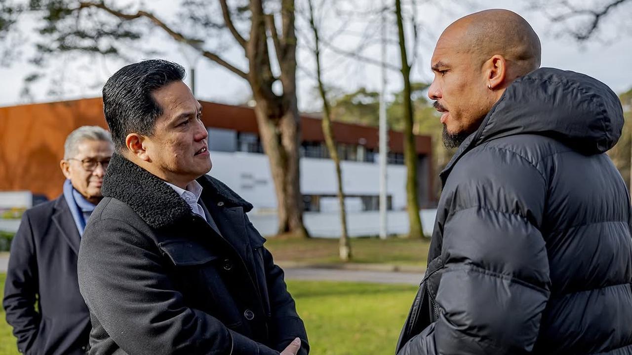 Erick Thohir dan Nigel De Jong