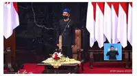 Presiden Jokowi pakai baju adat suku Baduy (Sumber: YouTube/ Sekretariat Presiden)