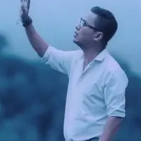 Ady eks vokalis Naff baru saja meluapkan banyak cerita soal mantan bandnya itu. Ia juga rela blak-blakan soal kehidupan pribadinya.