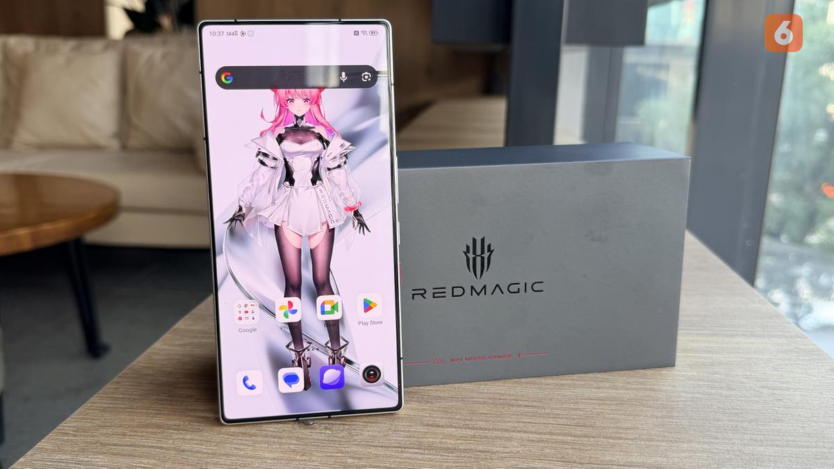 Unboxing Redmagic 11 Pro, HP Gaming dengan Liquid Cooling Aktif Pertama di Dunia Siap Rilis di Indonesia