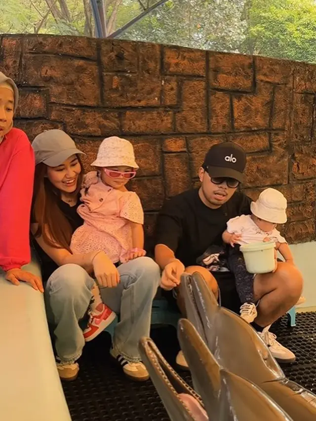 Thariq Halilintar dan Aaliyah Massaid (Instagram /aaliyah.massaid)