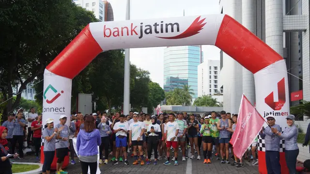 Tingkatkan Gaya Hidup Sehat, Bank Jatim Gelar JConnect Run 2024