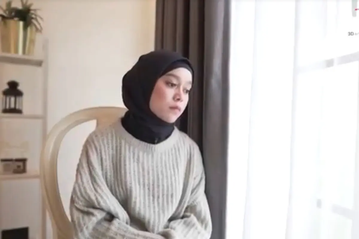 Lihat Lesti Da Membawakan Lagu Asal Kau Bahagia Milik Armada. sumberfoto: 3dentertainment