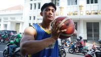 Prawira Harum Bandung. (Bola.com/Erwin Snaz)