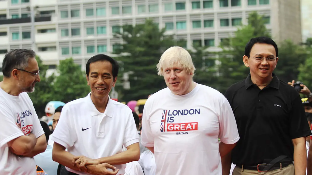 Presiden Jokowi Bersepeda Bareng Walikota London