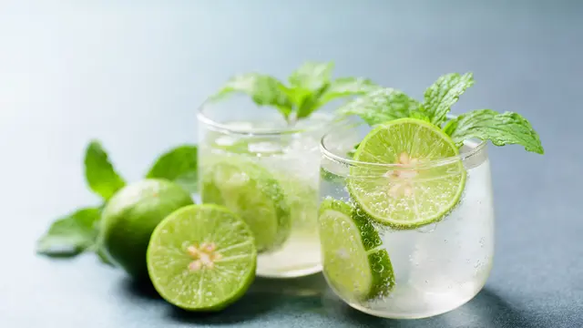Minuman jeruk nipis