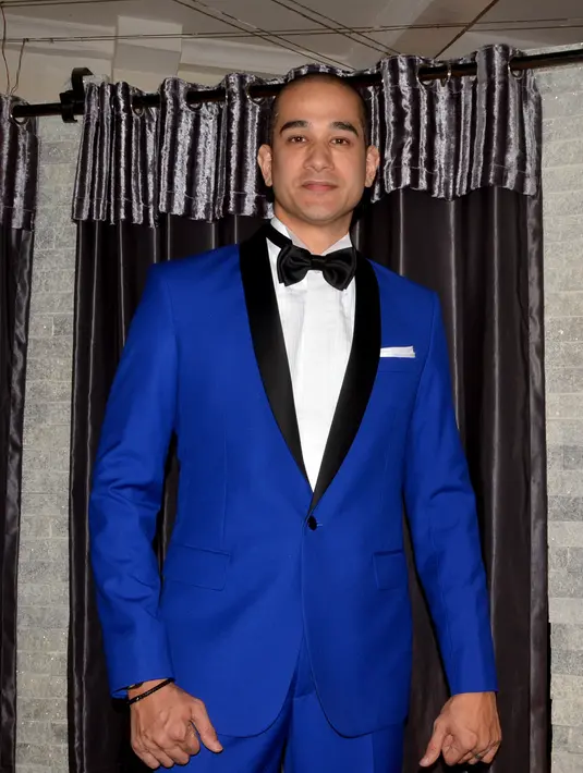 Pernikahan Okan dan Lee Sachi digelar dengan konsep garden party dengan nuansa yang intim. Oleh karena itu, Okan mengaku tak banyak membuat undangan. (Nurwahyunan/Bintang.com)