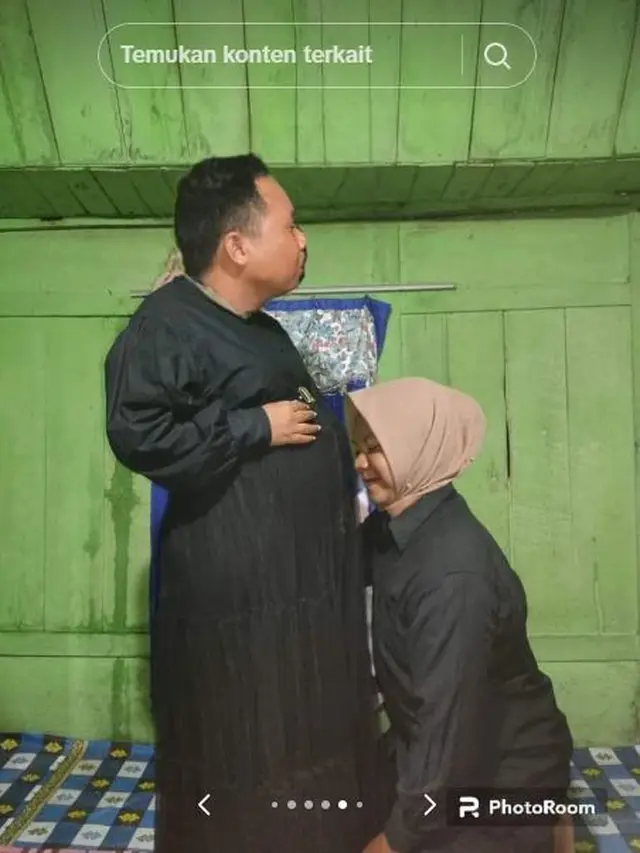 Pasangan Ini Minta Foto Mereka Diedit Background Putih, 6 Kreasi ala Netizen Kocak