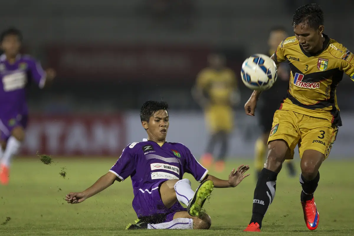 Persita VS Mitra Kukar
