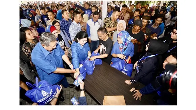 7 Momen Kenangan Ani Yudhoyono Saat Terjun ke Masyarakat
