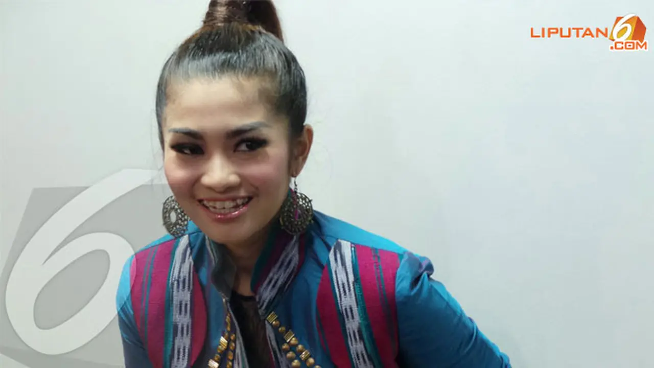 fitri-carlina3-130620b.jpg
