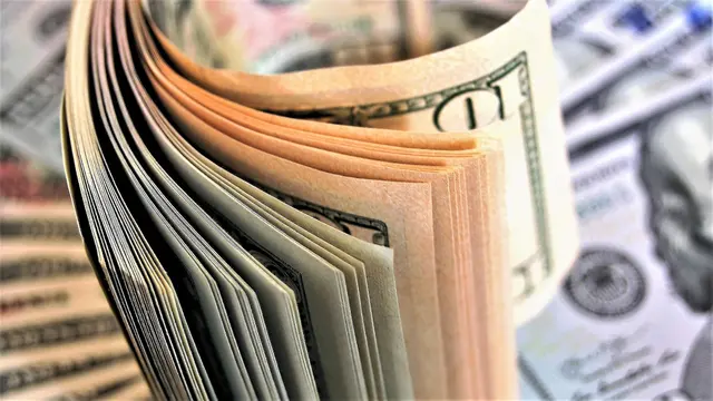 Ilustrasi Pinjaman, Pembiayaan, Peer-to-Peer Lending