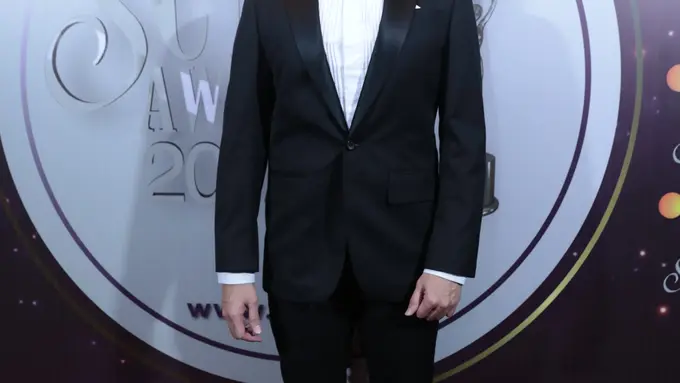 [Bintang] Dude Harlino