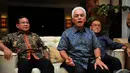 Ketum Partai Gerindra, Prabowo Subianto, Ketum PAN, Hatta Rajasa dan Ketum Golkar, Aburizal Bakrie usai mengadakan pertemuan dengan elite KMP, Jakarta, Jumat (14/11/2014). (Liputan6.com/Johan Tallo)