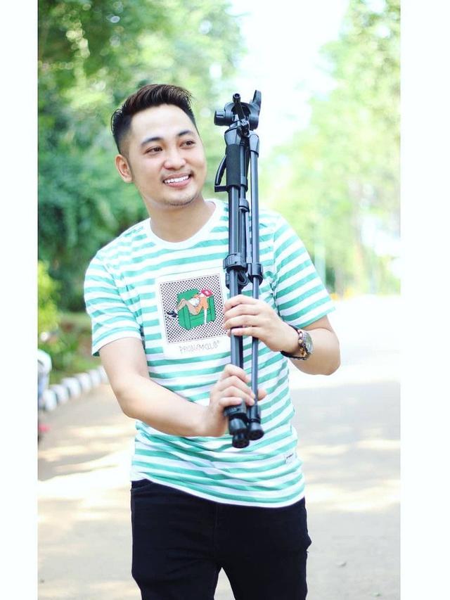 6 Potret Irwan Dangdut Academy 2 saat di Luar Panggung, Curi Perhatian