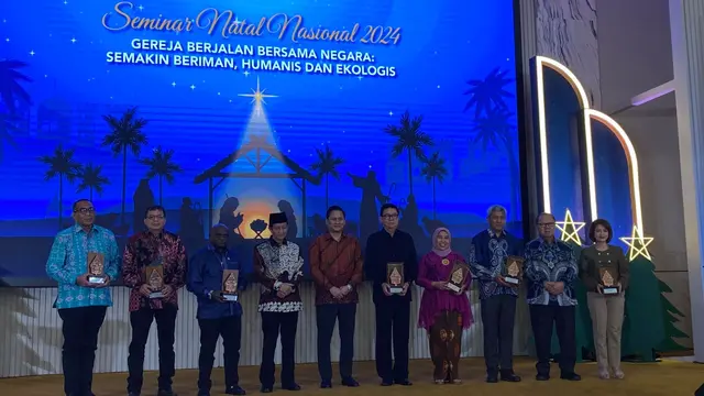 Menag Nasaruddin Umar, Menteri Hak Asasi Manusia (HAM) Natalius Pigai, dan Wakil Menteri Keuangan Thomas Djiwandono menghadiri Seminar Natal Nasional